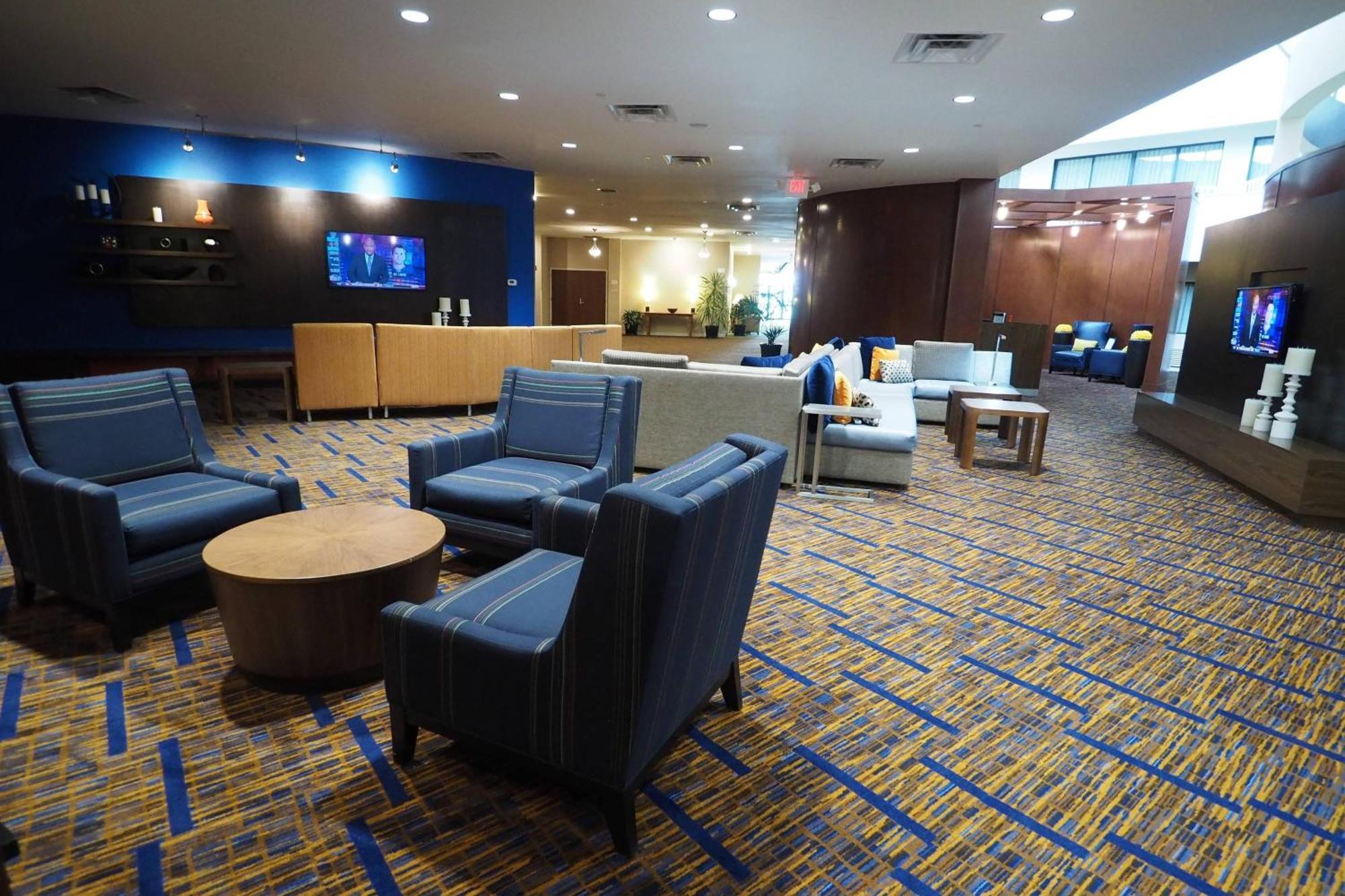 Courtyard By Marriott Columbus West/Hilliard Hotel Exterior photo