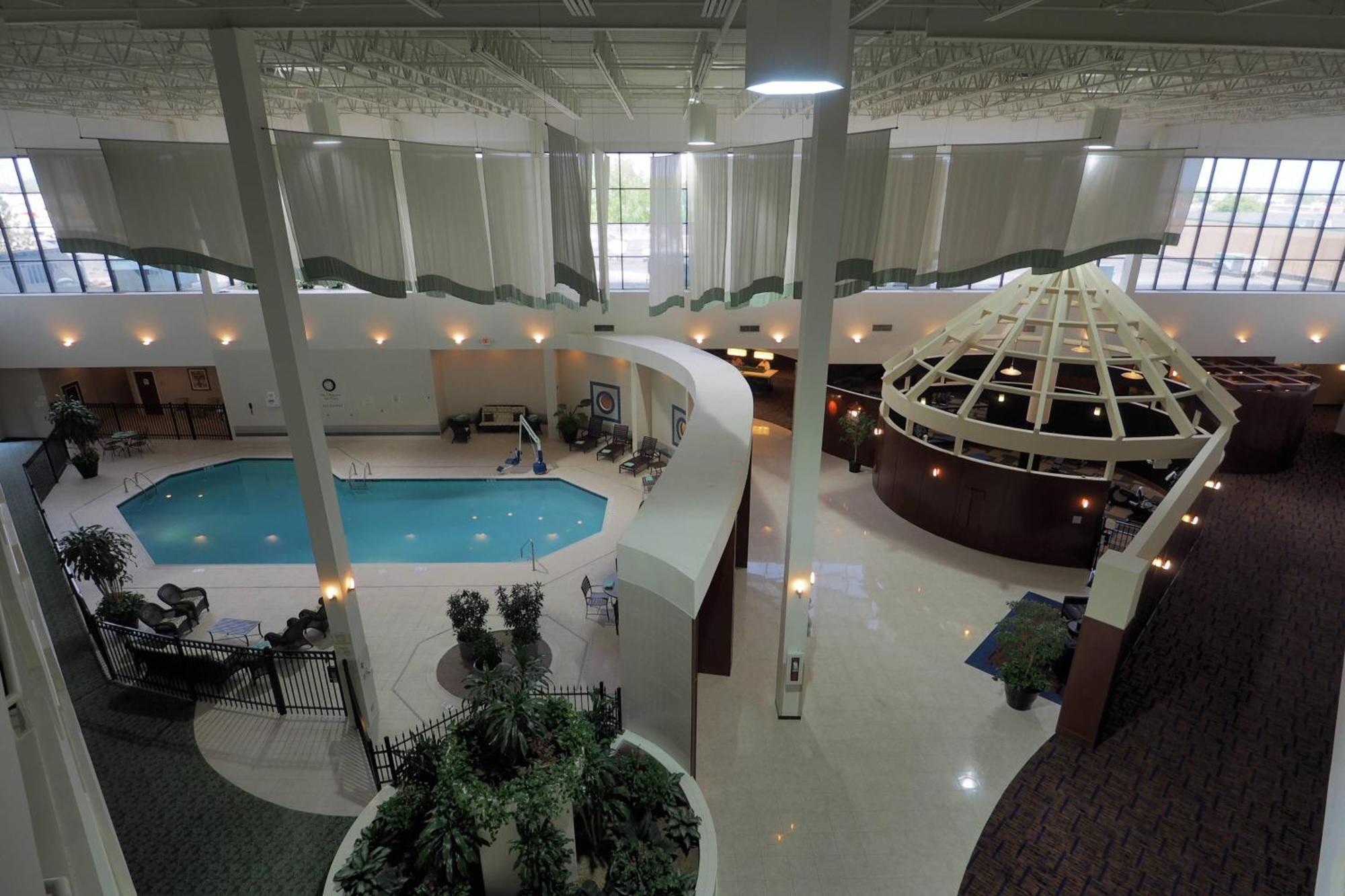 Courtyard By Marriott Columbus West/Hilliard Hotel Exterior photo