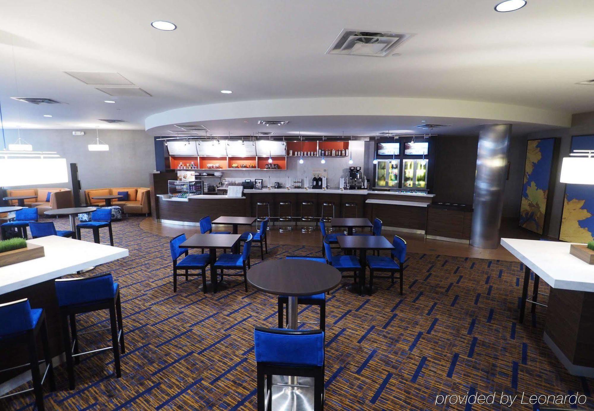 Courtyard By Marriott Columbus West/Hilliard Hotel Exterior photo